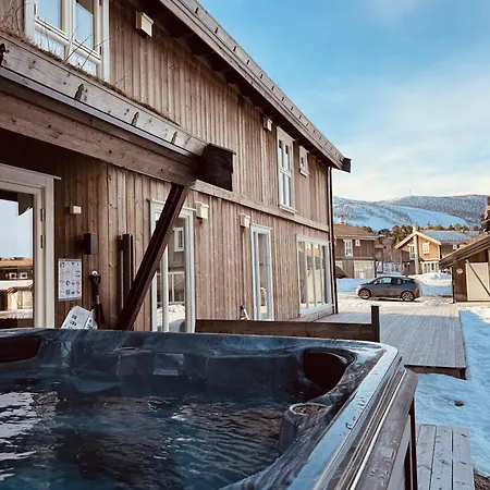 בית נופש Harmony In Geilo, Modern And Cozy With Jacuzzi גיילו